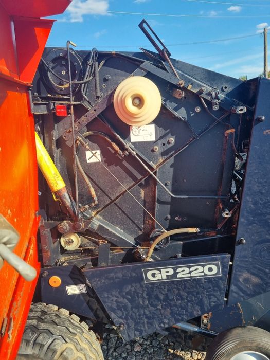 Vand presa Deutz Fahr GP 220- Welger rp 12