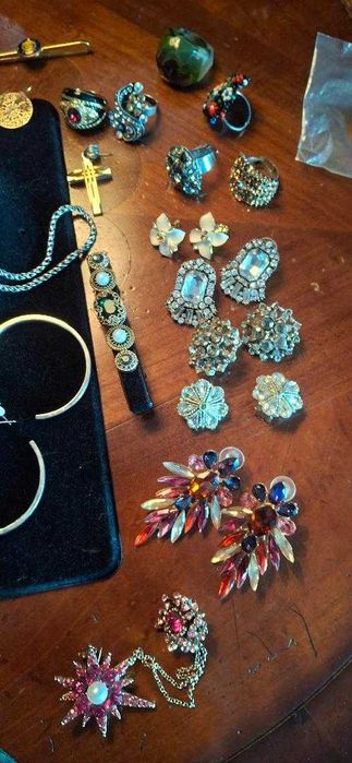 Gablonturi coliere, cercei, bratari, brose, bijuterii argint
