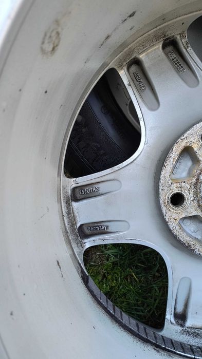 Гуми зимни с джанти за Туарег 17 цола