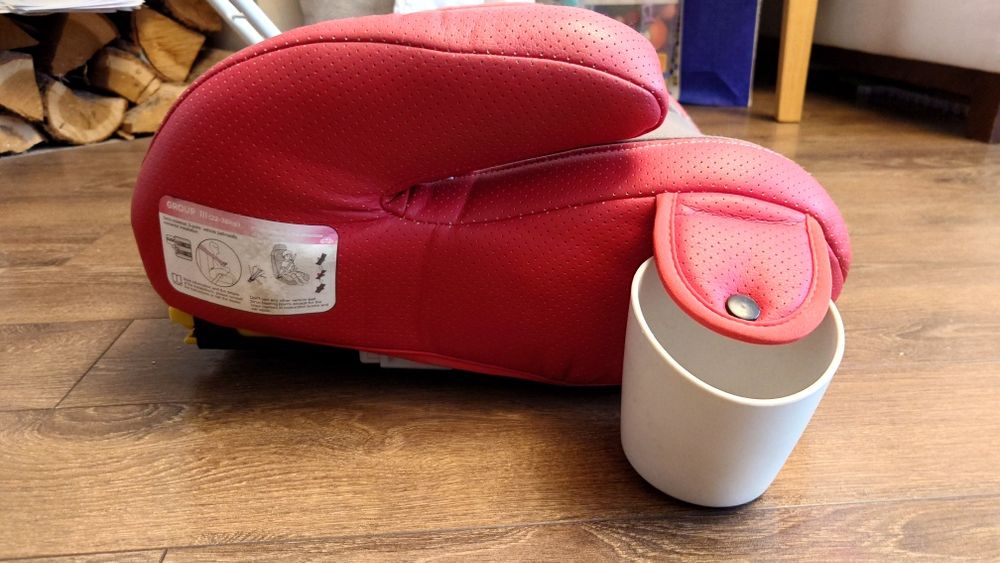 Детско столче за кола