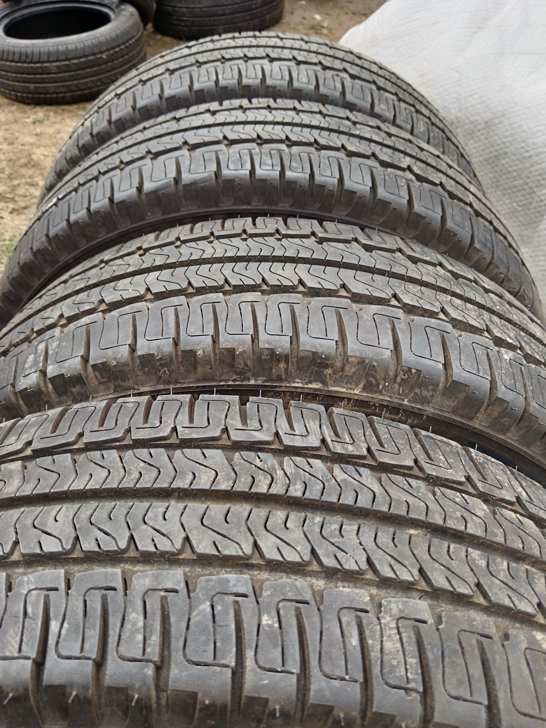 4 броя 225/75/16CP 116Q Michelin