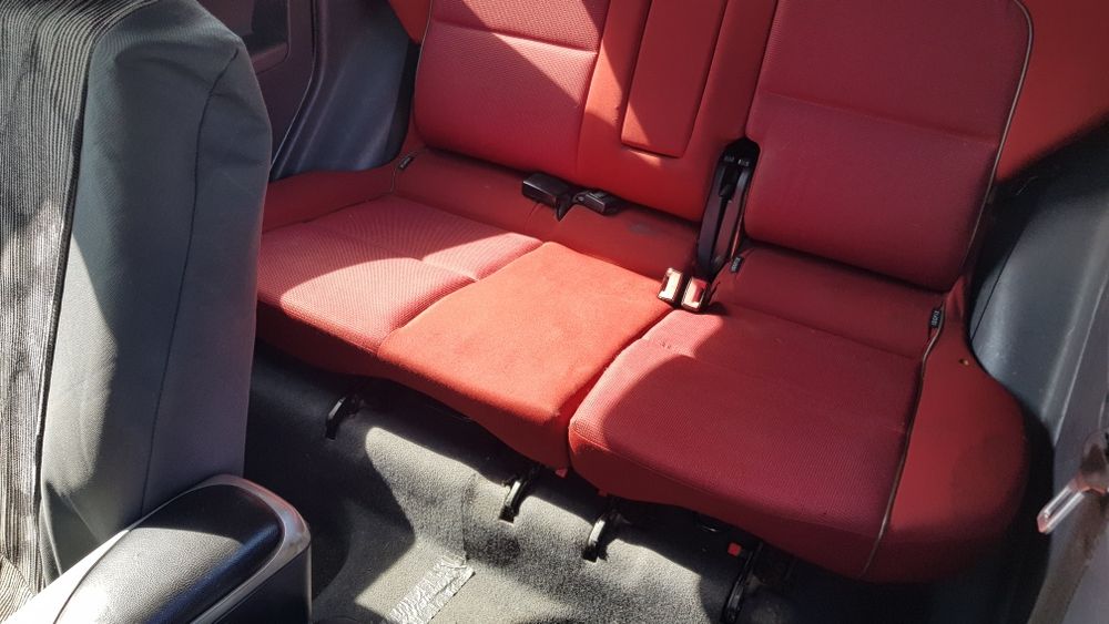 Dezmembrez Mitsubishi Colt 2005 1.5 diesel