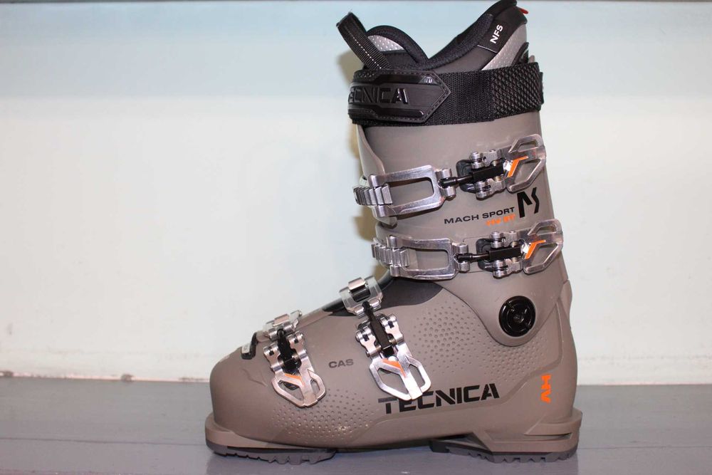 Clapari ski/schi Tecnica Mach Sport100, nr 41, nou