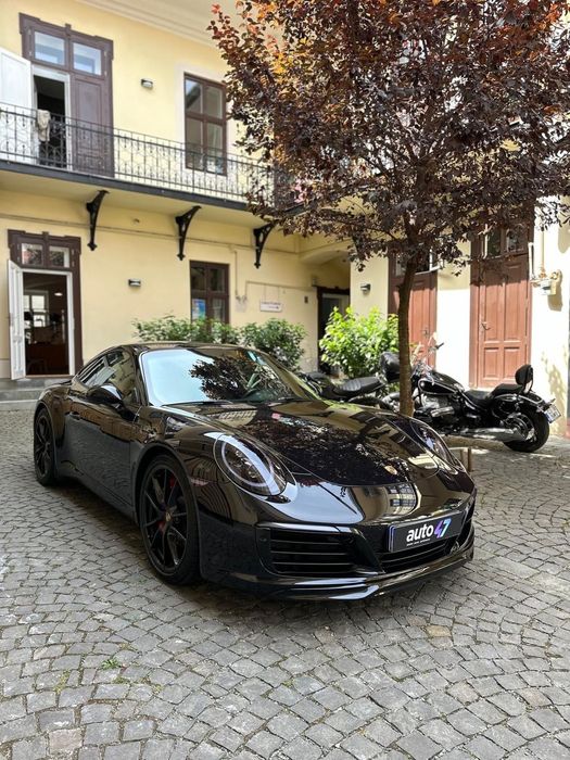 Porsche 911 Masina folosită foarte puțin anual.10/10