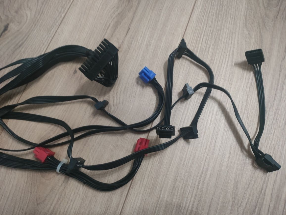 Sursă PC NJoy pentru Piese – Vând pentru Reparație sau Piese