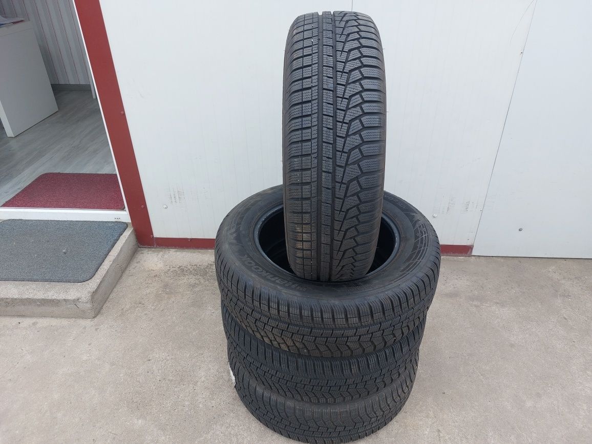 150 lei bucata! Set anvelope M+S 215 65 17 Hankook! 7 mm