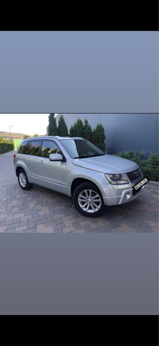 Vând Suzuki Grand Vitara Limited Edition