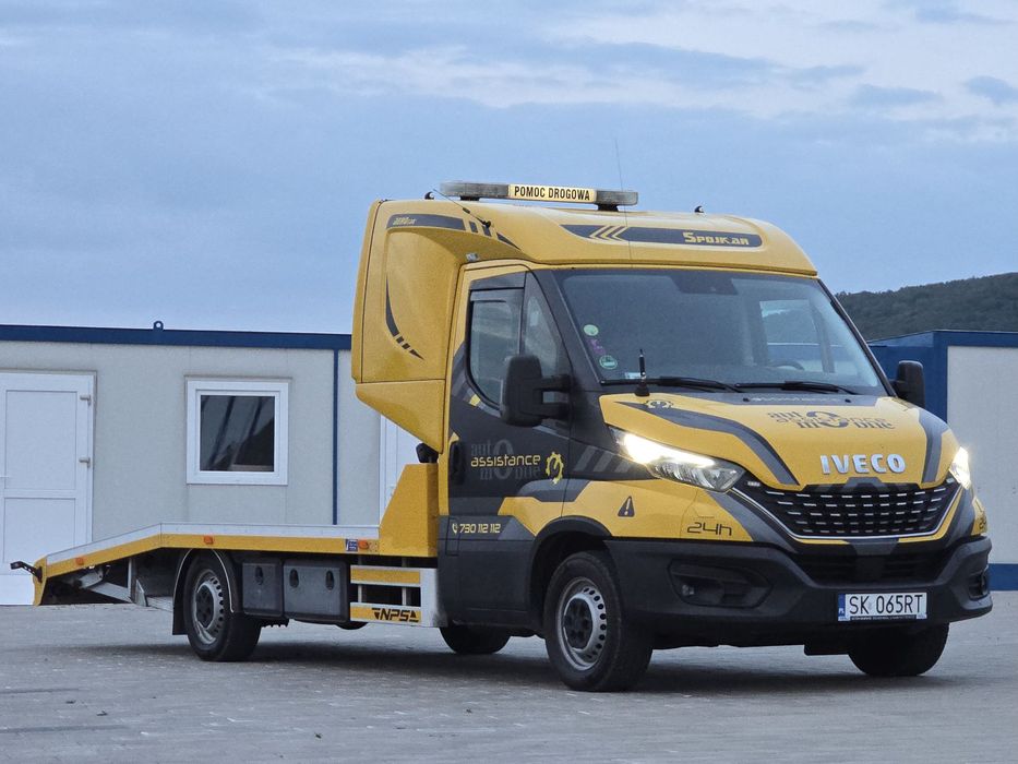Iveco Daily Cutie automata Autoplatforma Platforma RAR la cerere