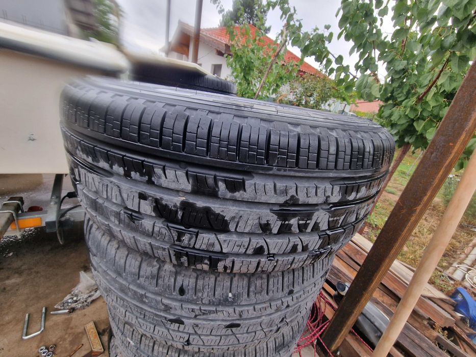 Летни гуми  за. Джип. 235.65.17