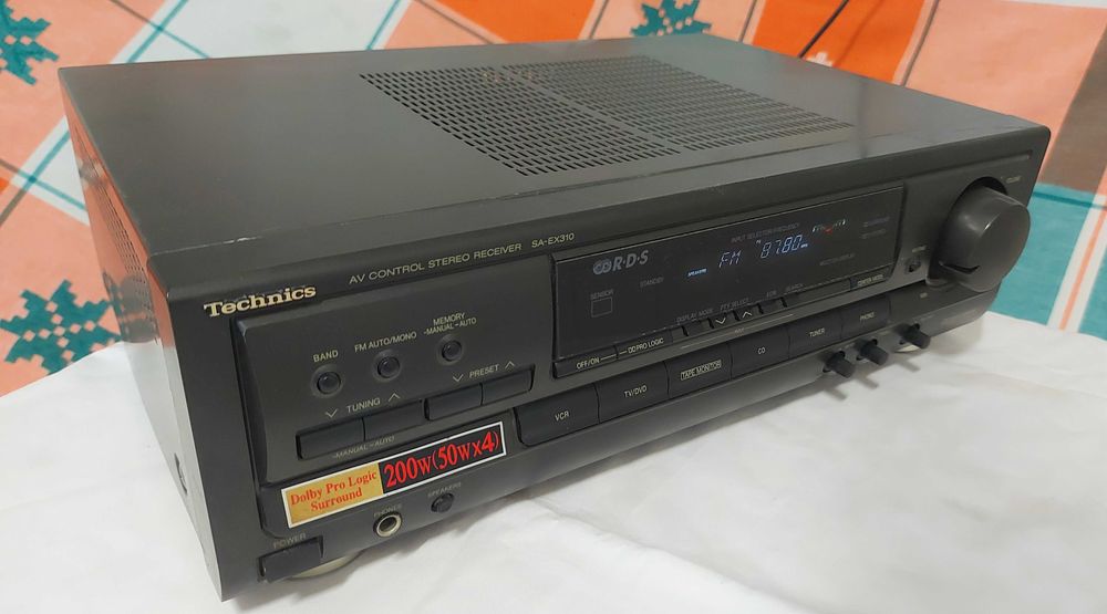 Amplificator cu radio Technics SA EX310