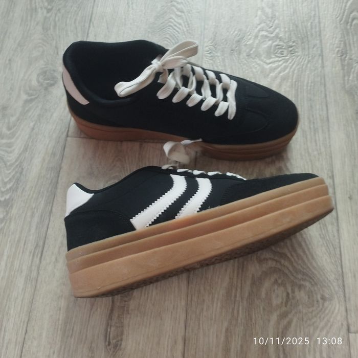 Нови дамски обувки номер 40