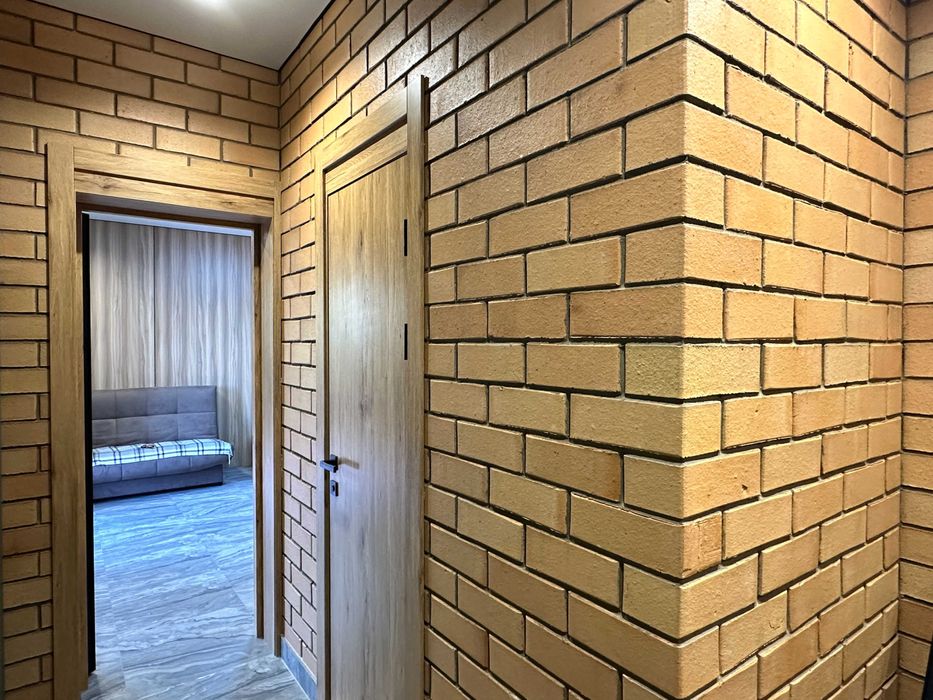 Кирпич облицовочный Агаповский. Металлочерепица, Сайдинг, Плёнки, ОСП