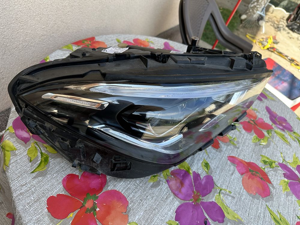 Far dreapta full led multibeam.mercedes cla w118.coda1189063200.