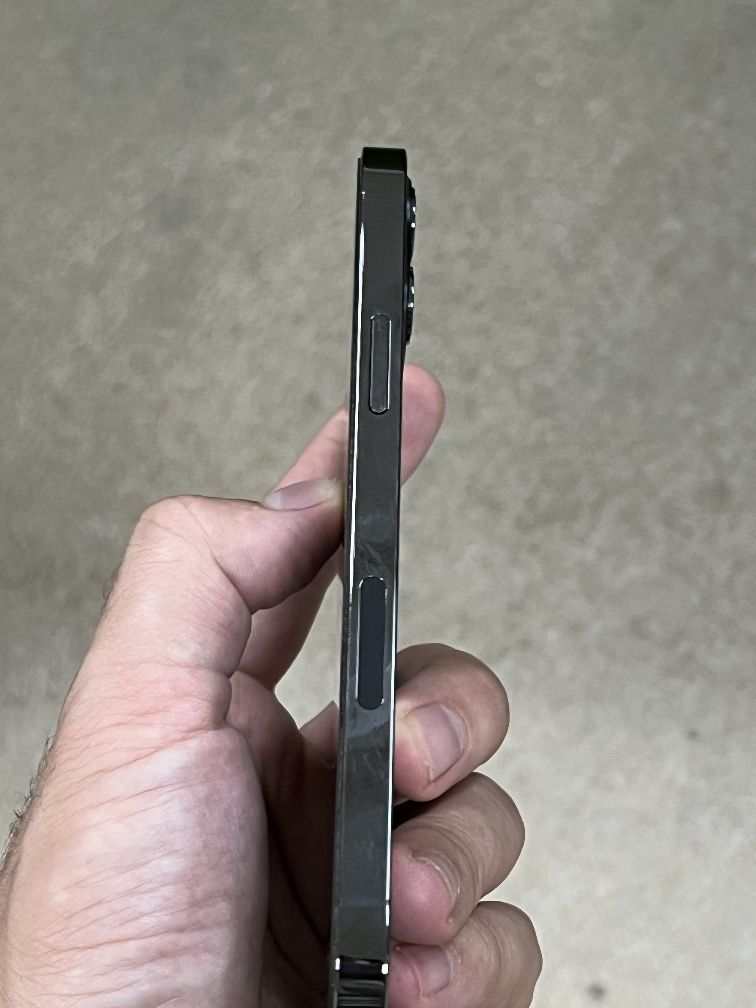 iPhone 12 pro 128 LLA