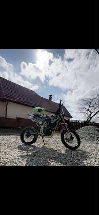 Spre vanzare cross 150-4t KXD