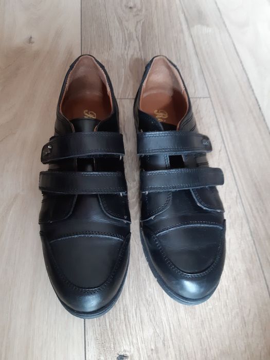 Обувки от естествена кожа 40 номер