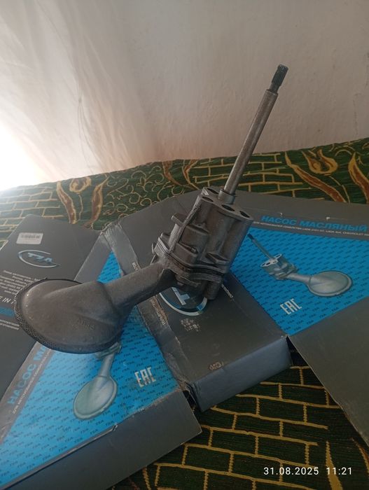 Продам масляный насос