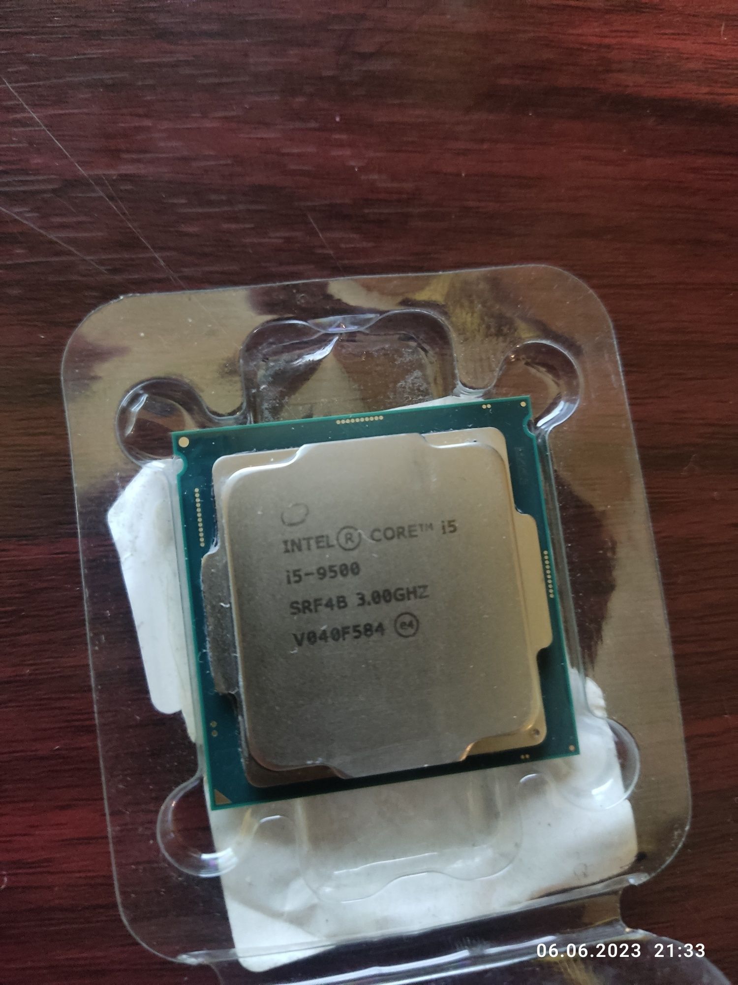 Процессор intel Core i5 9500