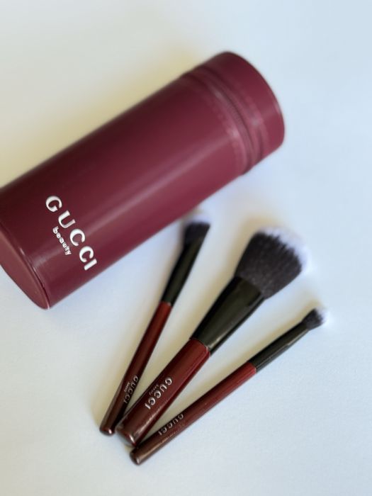 Четки за грим Gucci