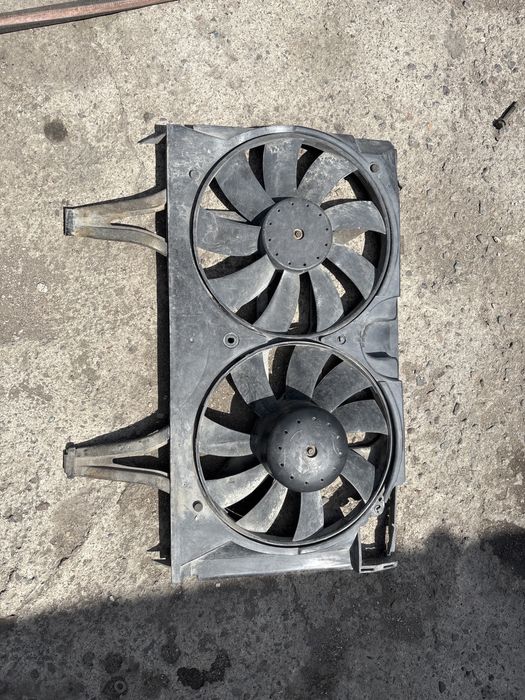 Вентилятор  кондиционера на мерседес 210