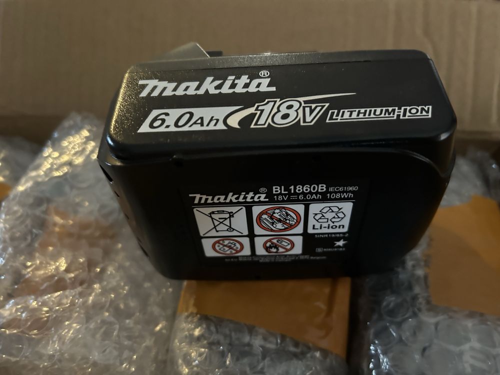 Акумулаторни батерии Makita BL1860B  Напрежение: 18V 6.0 Ah Макита