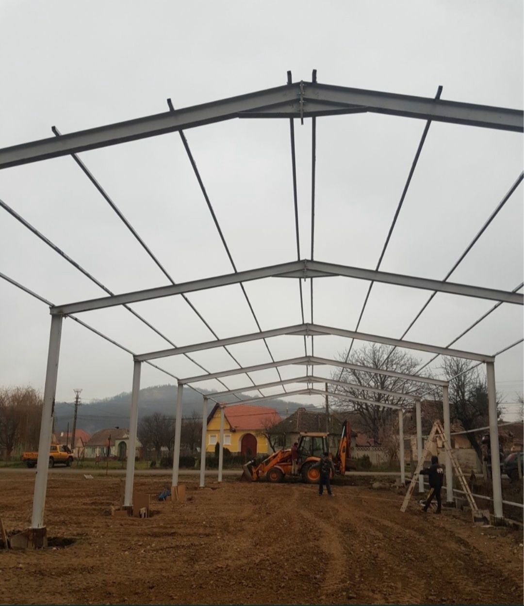 Vând hala metalica 15x8x4 confecționată din europrofile 140 ipe
Cu țe