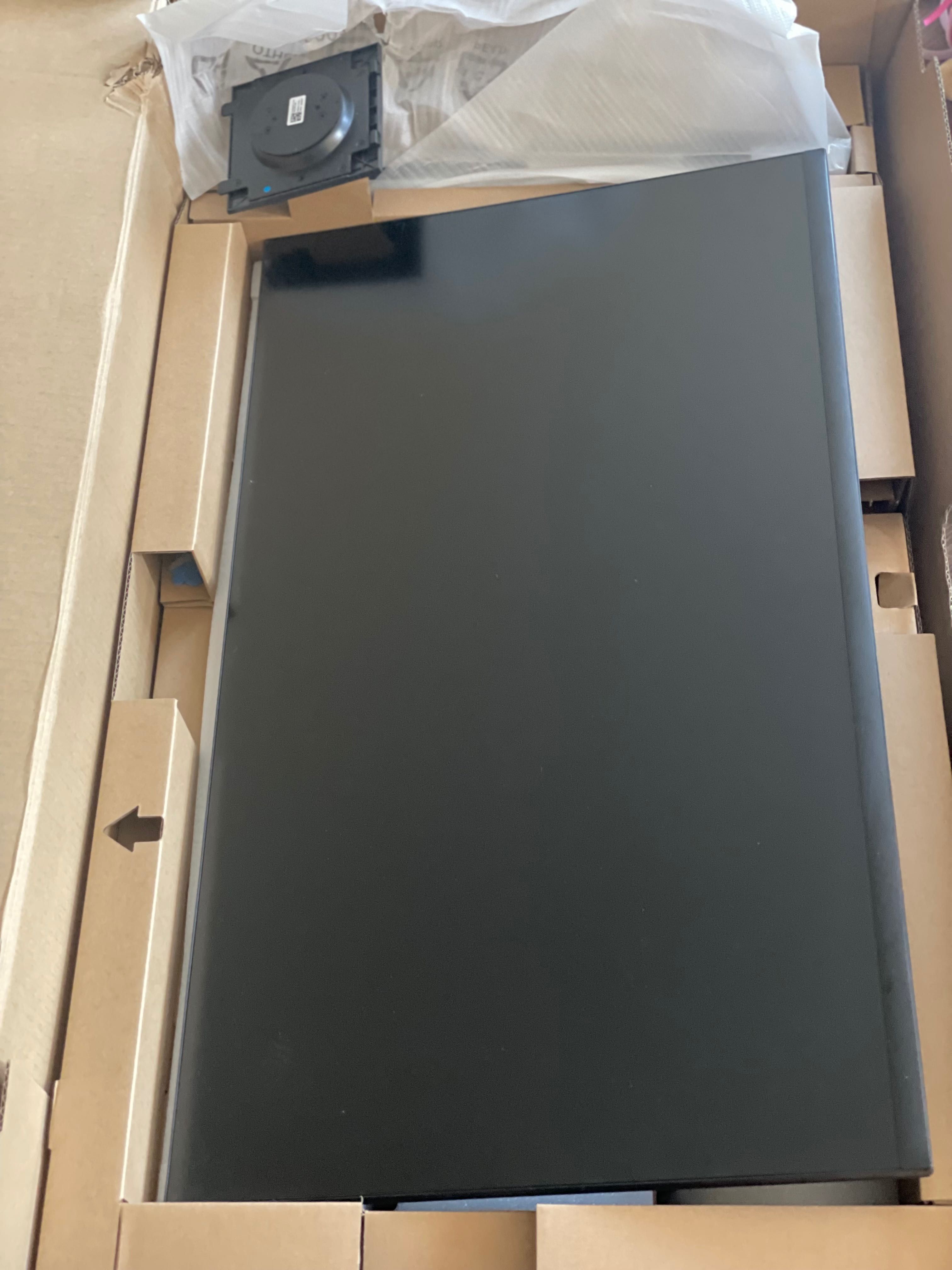 Монитор DELL P3223QE