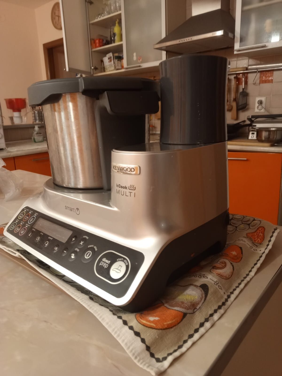 Кухонный робот Kenwood Cook Easy