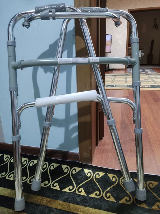 Ходунок для взрослых