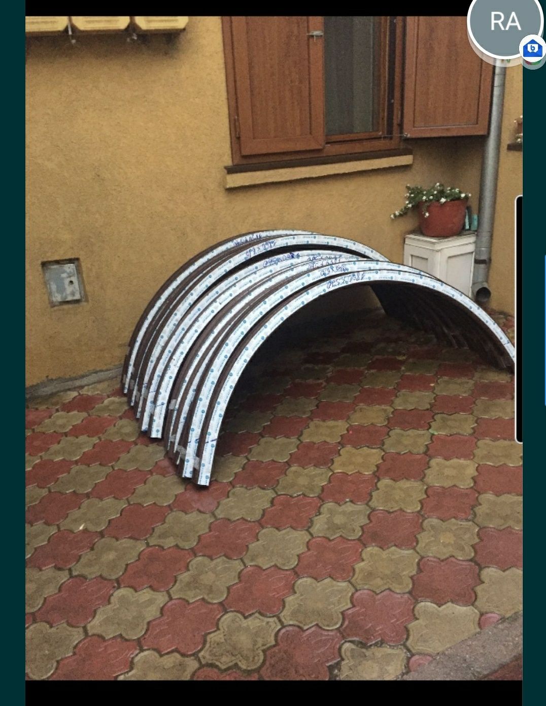Curbam profile pvc (arcade)și site