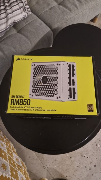 Corsair RM850 Gold (Modular) Бял