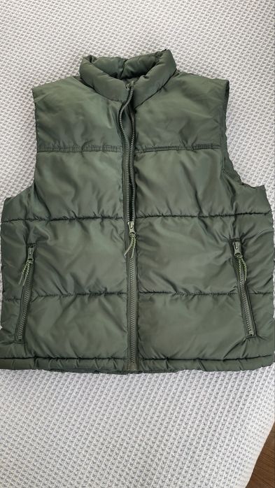 Ватиран елек H&M