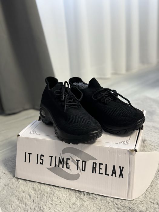 Pantofi sport/ortopedici femei, culoarea neagra