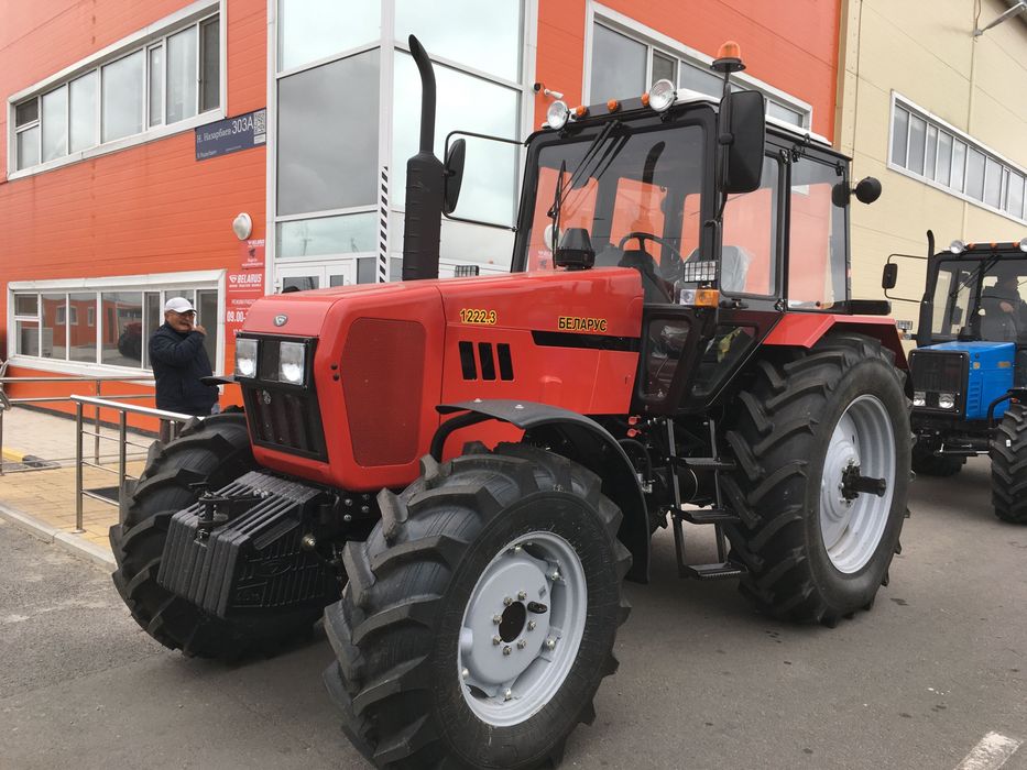 Продам трактор Беларус 1222.3 (тропик, новый, 2022 г.в.)