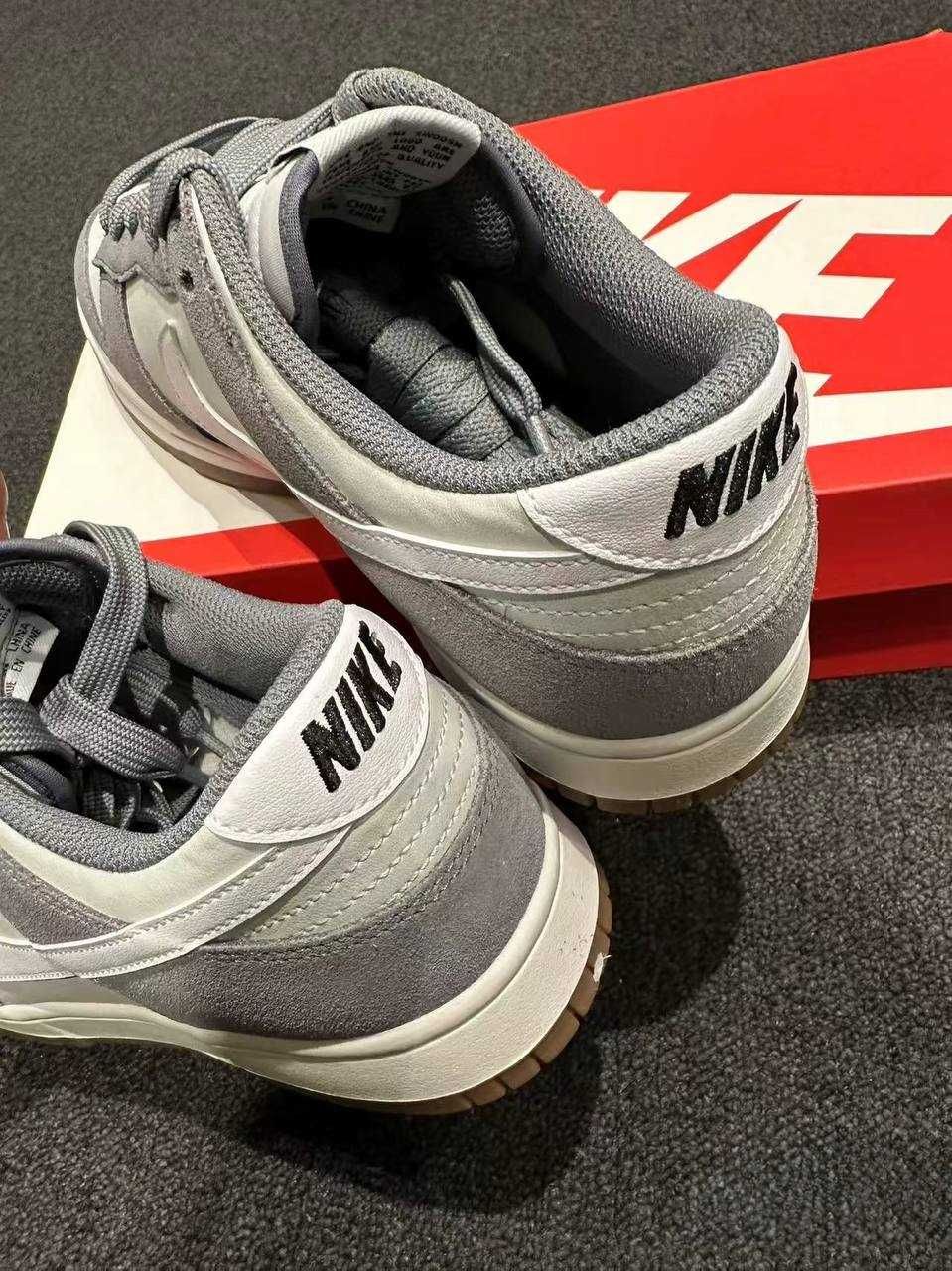 Nike Dunk Low "Gray"
