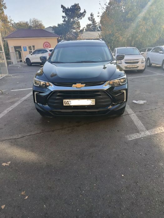 Продам авто Шевроле трекер позиция LTZ