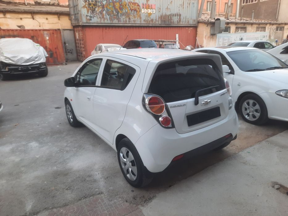 Chevrolet Spark 2011 yil 204.000 km xalol metan gaz 65.l