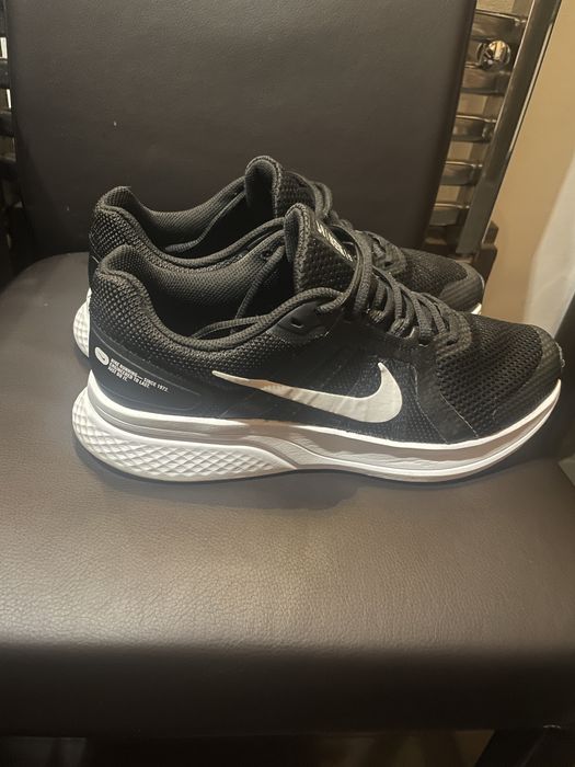 Adidași Nike Run  Swift