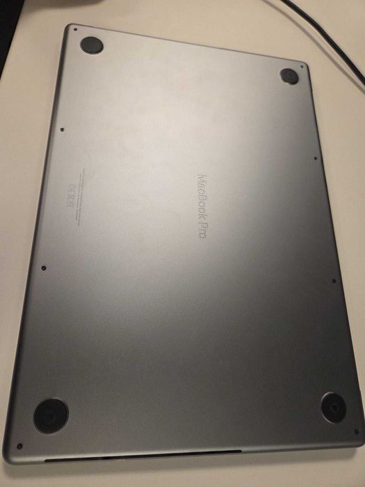 Apple MacMook Pro 16'' M1 Pro , 16GB Ram, 500GB ssd, Impecabil