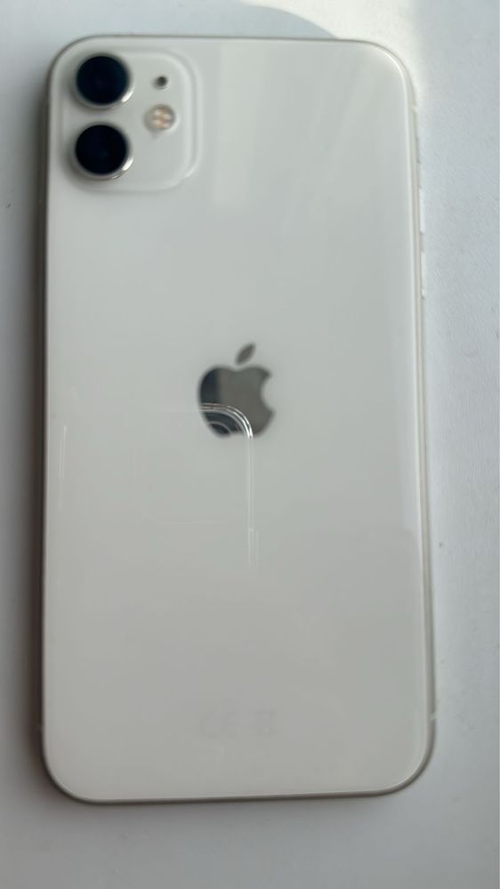 iPhone 11 64 gb белый цвет