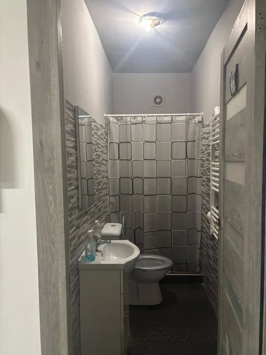 Închiriez afacere la cheie, Pizzerie catering ,zona semicentrală