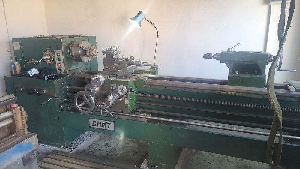 Токарь токарные работа