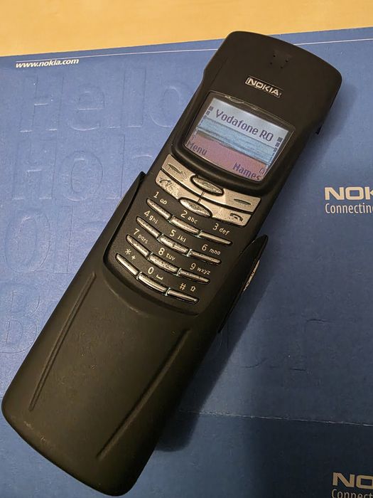 Nokia 8910i liber de retea
