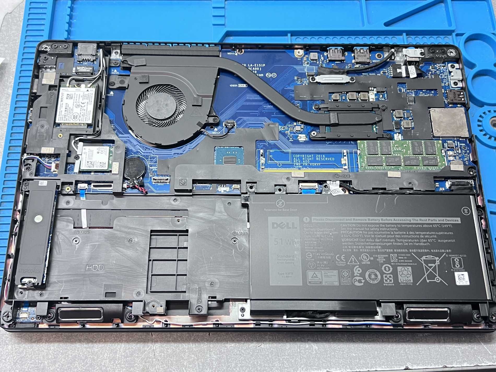 Dell Latitude 5580 15.6" i7-7820HQ 16GB 510GB/-> Отлично състояние