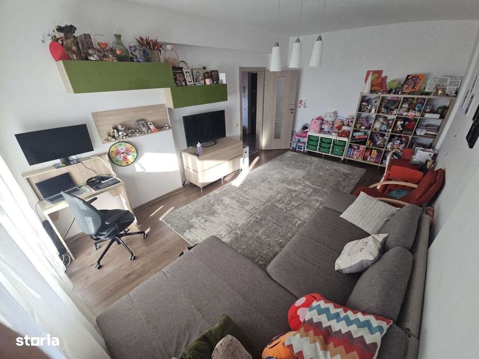 Apartament 3 camere, 91mp, vedere oras