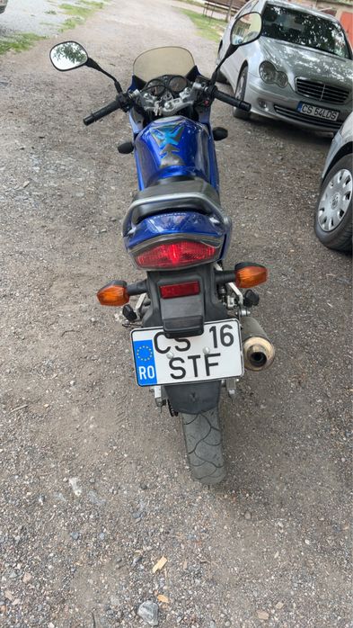Honda cbr.  125.
