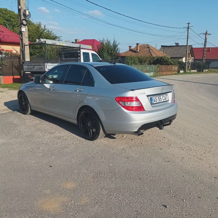 Mercedes c220  177cp