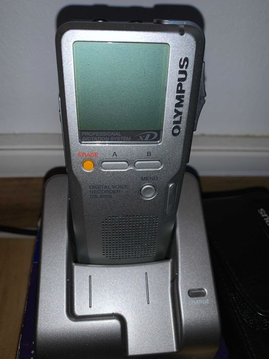 Reportofon digital profesional Olympus DS-4000 544MB XD mem ext ca nou
