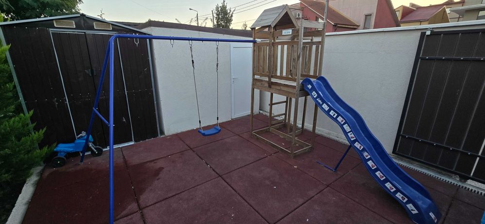 Ansamblu loc de joaca cu leagan si tobogan