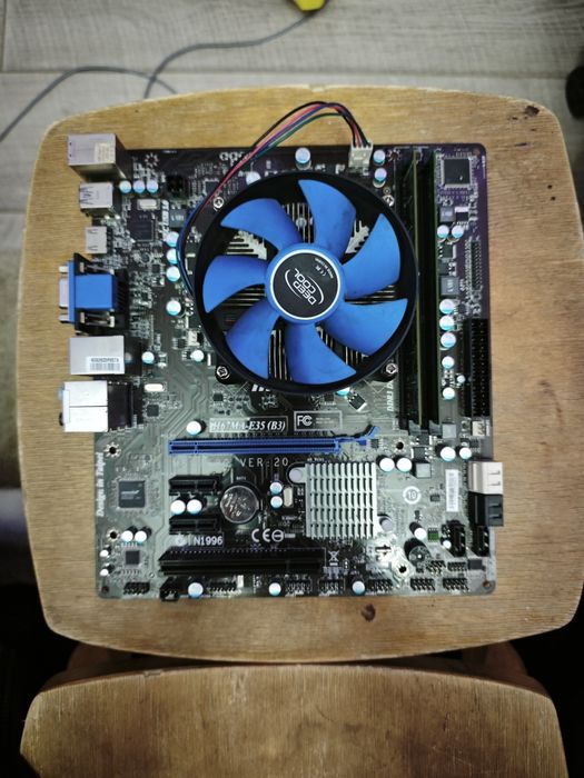 Материнская плата 1155 сокет